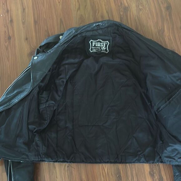 Harley Davidson Black leather Moto jacket. Medium - Picture 4 of 8